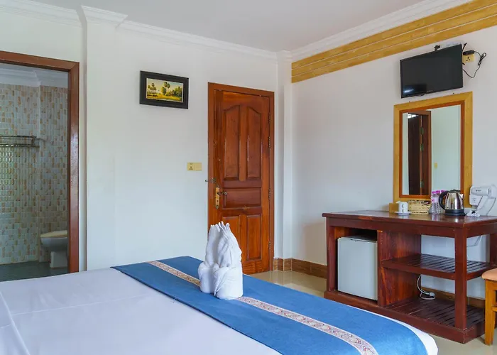 Hotel Bou Phanith