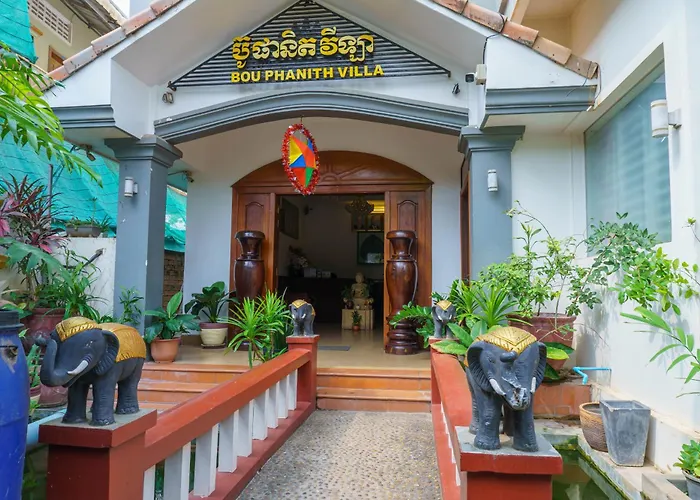 Hotel Bou Phanith 3*