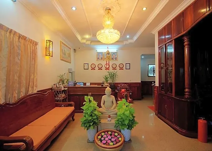 Hotel Bou Phanith
